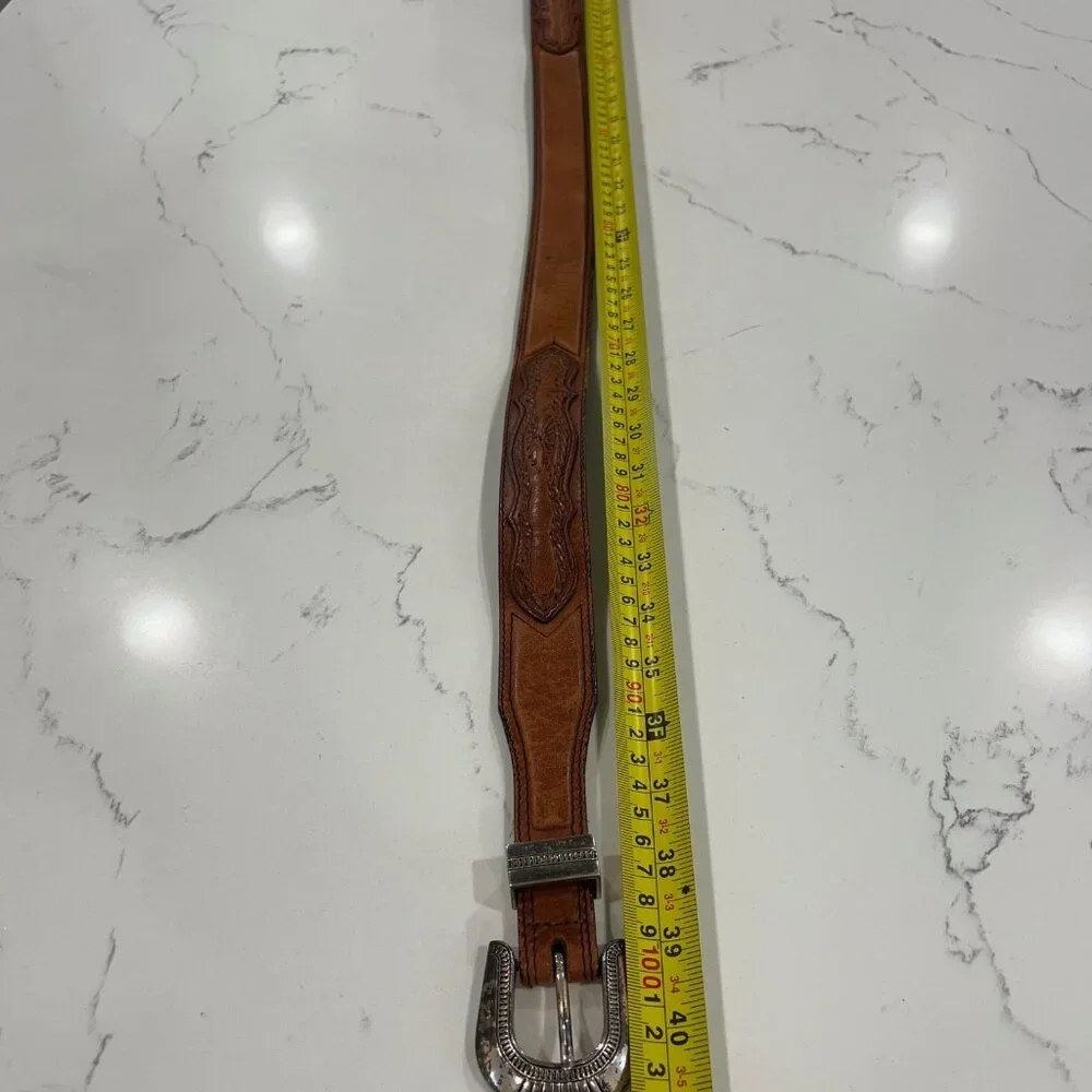 Vintage Belt dated 1991 Size 36 braided leather design